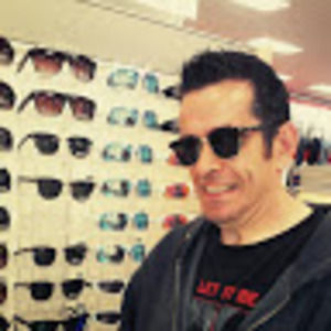 Meet your Posher, Claudio